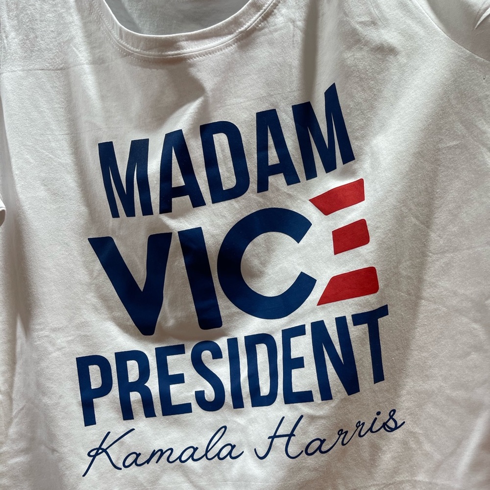 Madam VP Kamala Tee